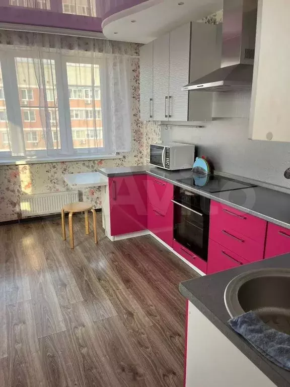 2-к. квартира, 65 м, 15/18 эт. - Фото 0