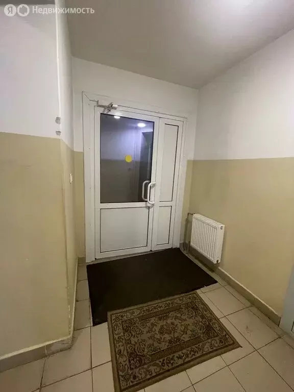 1-комнатная квартира: Хабаровск, улица Фурманова, 8 (25 м) - Фото 1