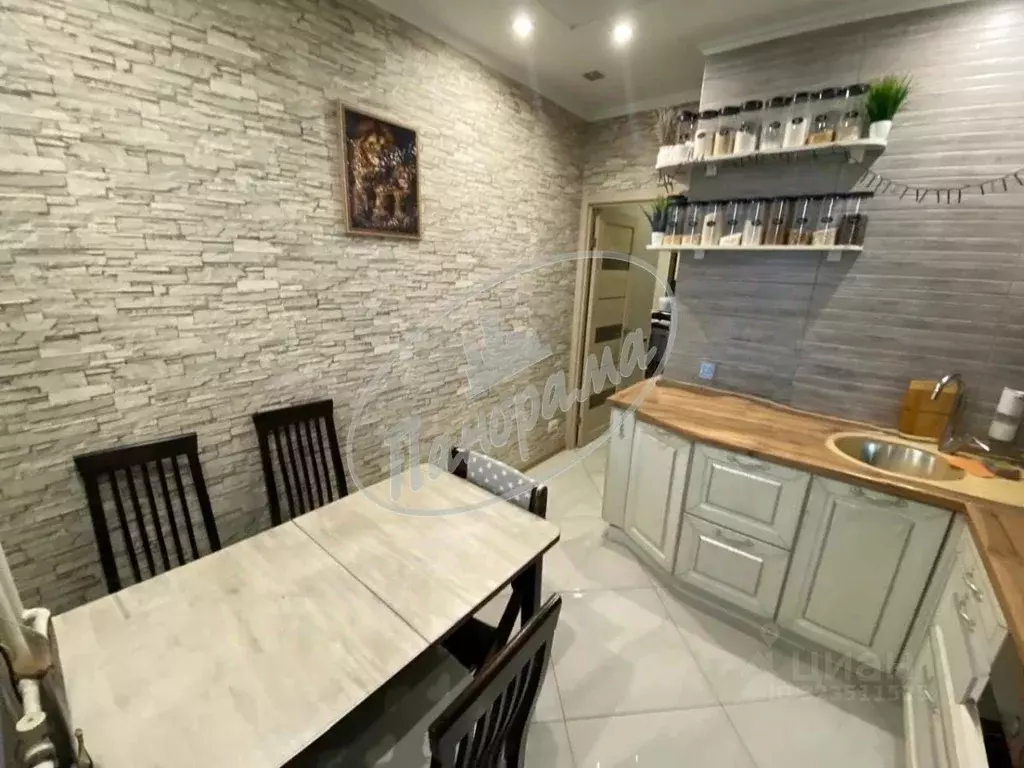 2-к кв. Калужская область, Калуга ул. Маяковского, 62 (50.7 м) - Фото 2