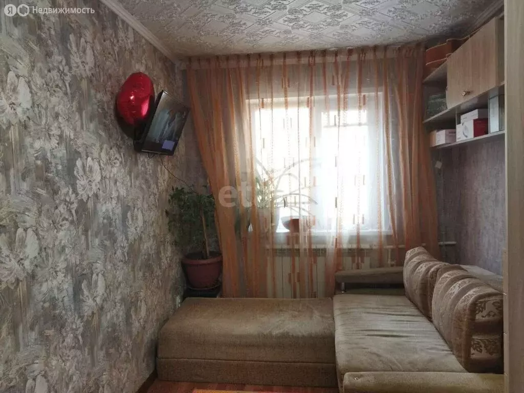 4-комнатная квартира: Барнаул, улица Юрина, 253 (61 м) - Фото 0
