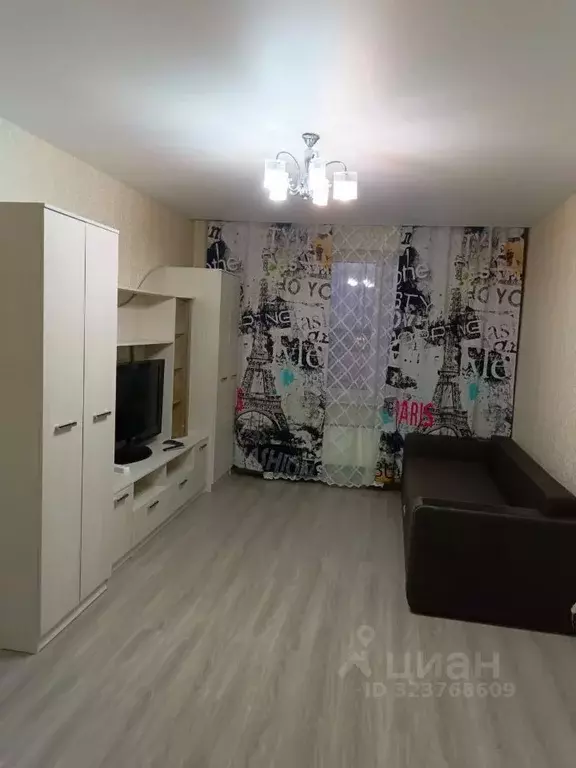 1-к кв. Ханты-Мансийский АО, Сургут ул. Ивана Захарова, 2/1 (42.1 м) - Фото 1