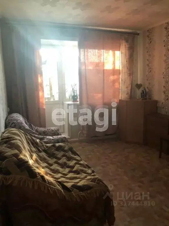 3-к кв. Амурская область, Октябрьский район, с. Екатеринославка ... - Фото 1
