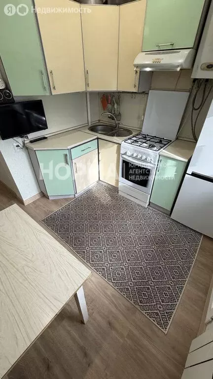 2-комнатная квартира: Октябрьский, улица Лермонтова, 11 (42.5 м) - Фото 1