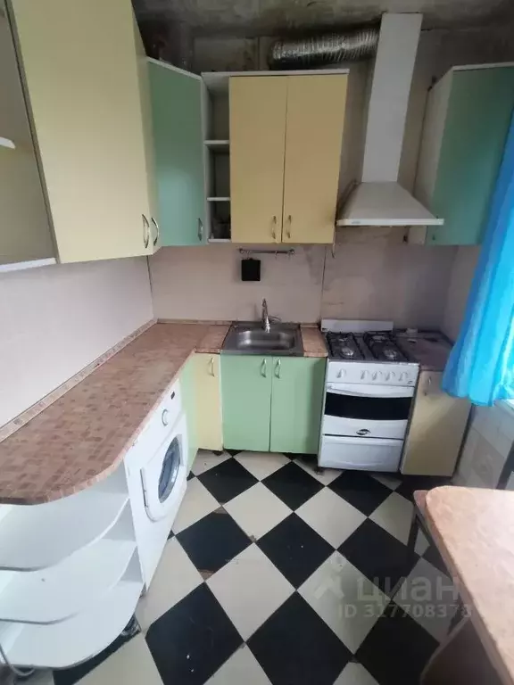 3-к кв. Саратовская область, Балаково ул. Ленина, 106 (51.0 м) - Фото 0