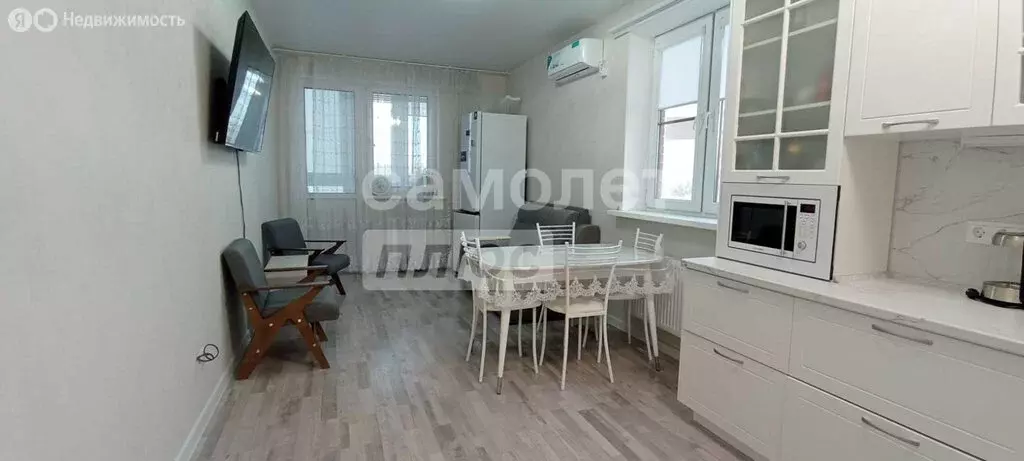 2-комнатная квартира: Анапа, улица Омелькова, 93 (76.55 м) - Фото 1