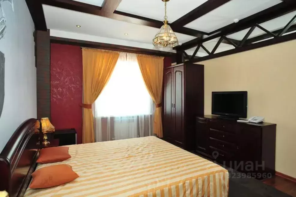 Комната Краснодарский край, Геленджик Революционная ул., 6 (35.0 м) - Фото 1