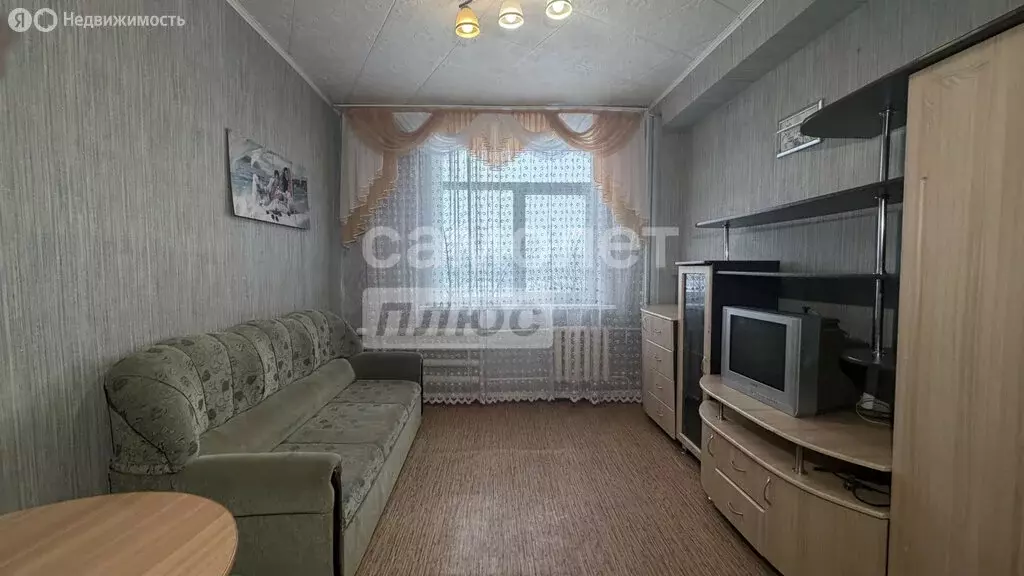 1к в 10-комнатной квартире (35.9 м) - Фото 2