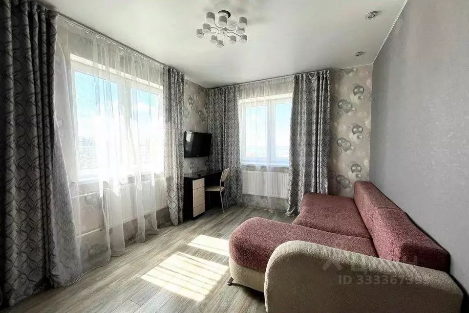 2-к кв. Санкт-Петербург пос. Шушары, ул. Вишерская, 3к2 (57.0 м) - Фото 1