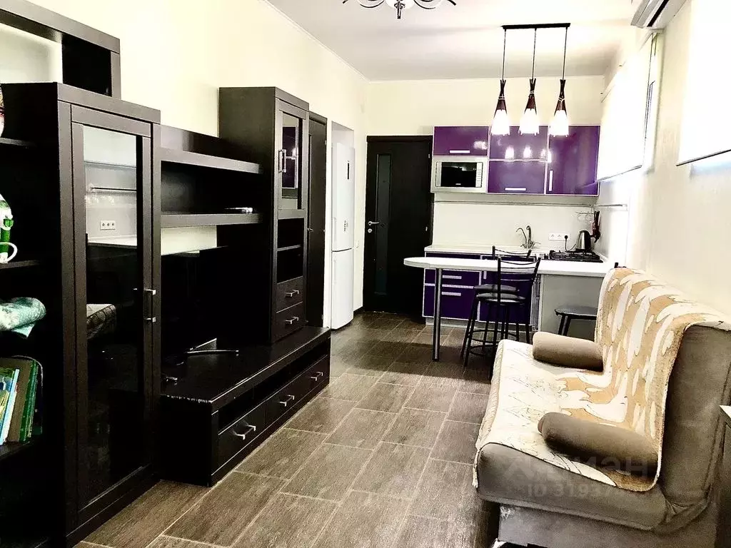 Дом в Краснодарский край, Геленджик ул. Халтурина, 57 (55 м) - Фото 1