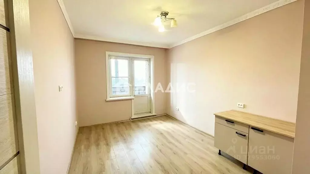 2-к кв. Бурятия, Улан-Удэ 140А мкр, 24 (56.4 м) - Фото 1
