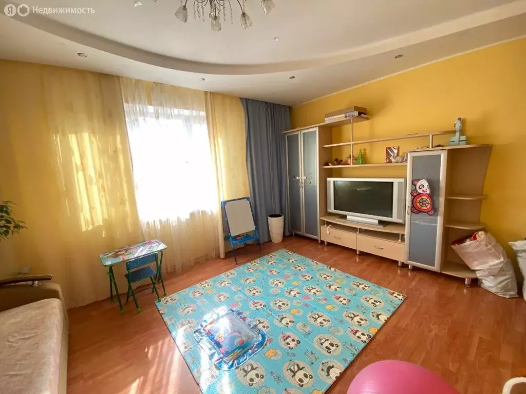 3-комнатная квартира: Нижнекамск, проспект Строителей, 50 (66 м) - Фото 1
