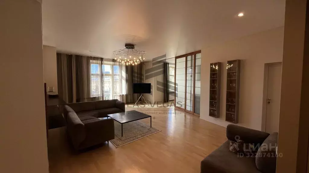 5-к кв. Санкт-Петербург Каменноостровский просп., 65 (192.0 м) - Фото 2