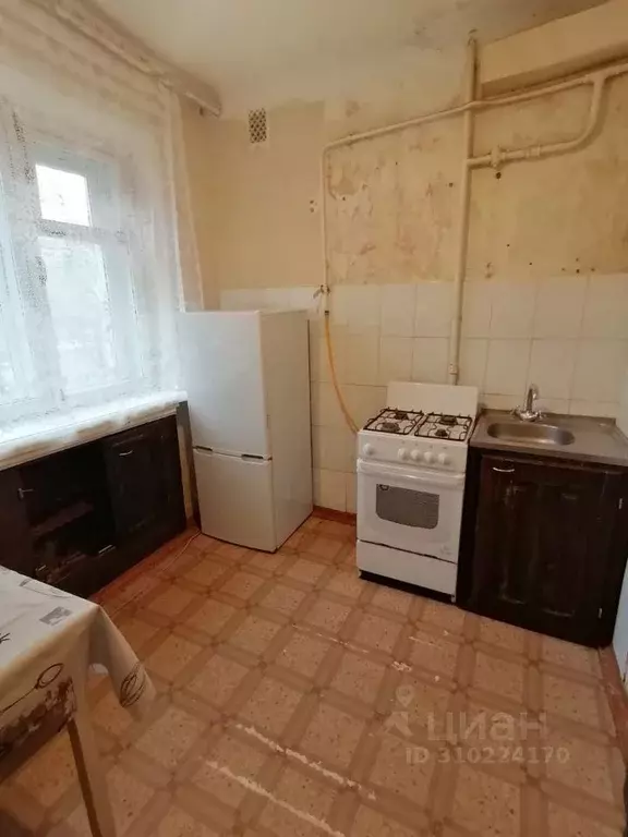 1-к кв. Волгоградская область, Волгоград ул. Поддубного, 10 (31.9 м) - Фото 0