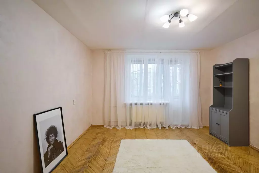 2-к кв. Санкт-Петербург 13-я Васильевского острова линия, 56 (50.4 м) - Фото 1