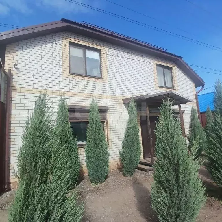 Дом в Саратовская область, Энгельс ул. Нестерова, 137А (164 м) - Фото 2