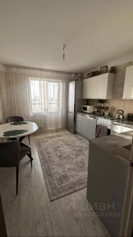 1-к кв. Волгоградская область, Волжский просп. Имени Ленина, 345 (35.0 ... - Фото 1