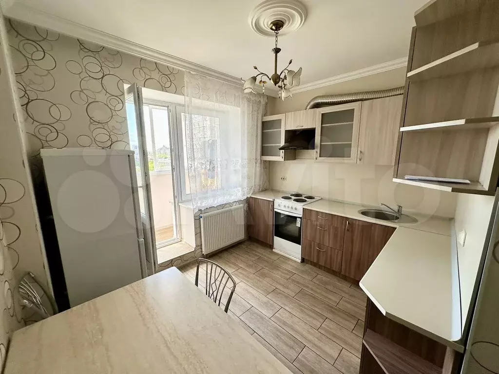 1-к. квартира, 40 м, 10/25 эт. - Фото 1