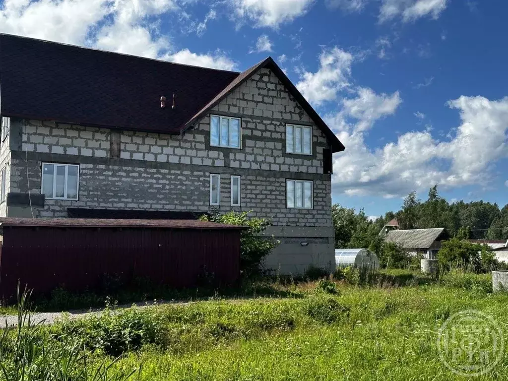 Дом в Ленинградская область, Ломоносовский район, Виллозское городское ... - Фото 1