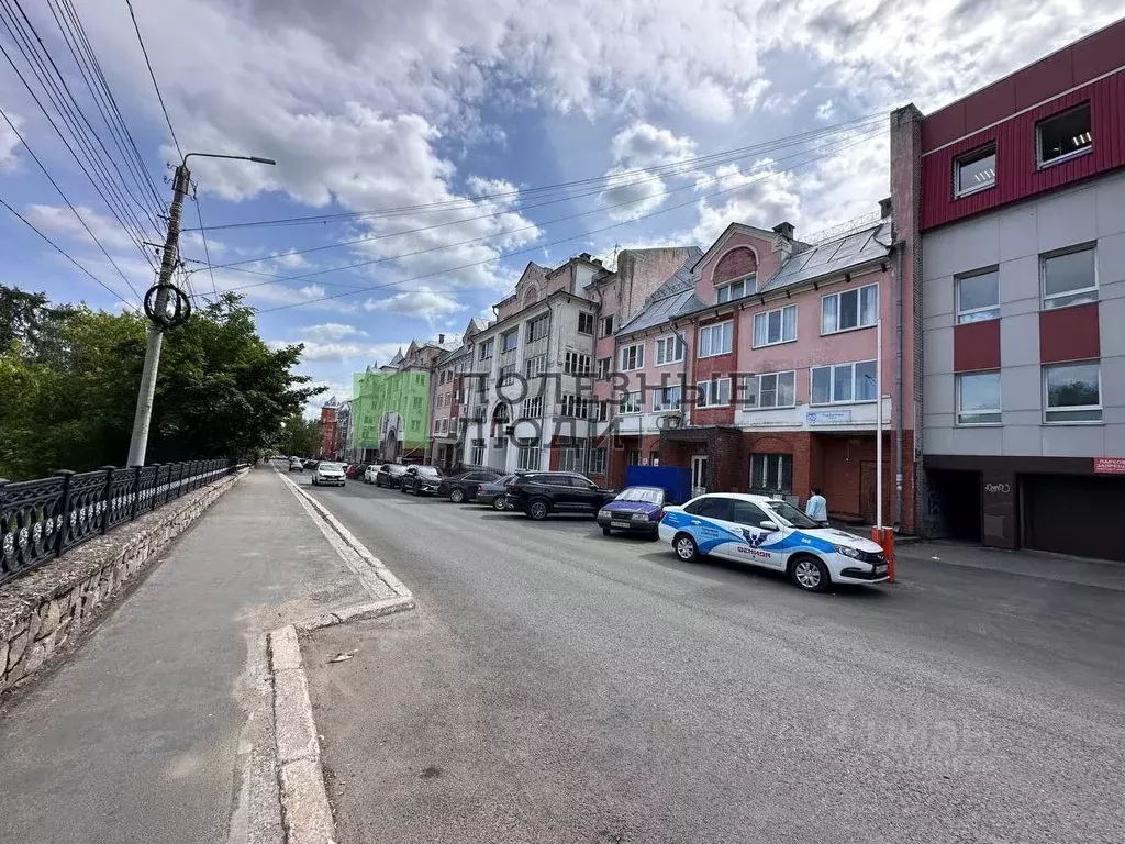 Помещение свободного назначения в Кировская область, Киров ул. ... - Фото 0