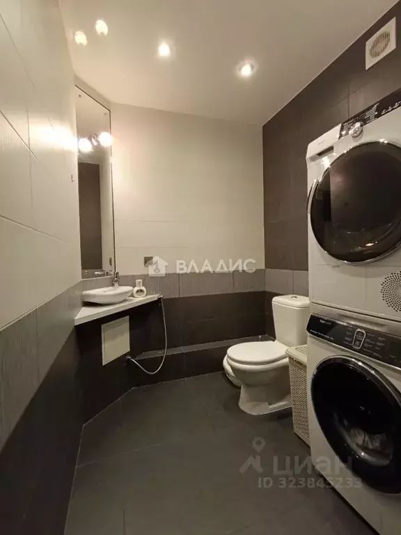 2-к кв. Воронежская область, Воронеж ул. Большая Стрелецкая, 55 (83.7 ... - Фото 1