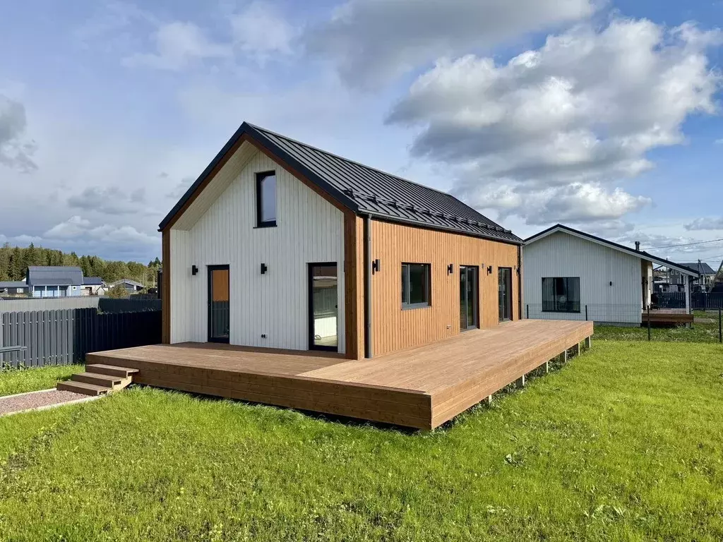 Дом в Ленинградская область, Волосовский район, Клопицкое с/пос, пос. ... - Фото 1