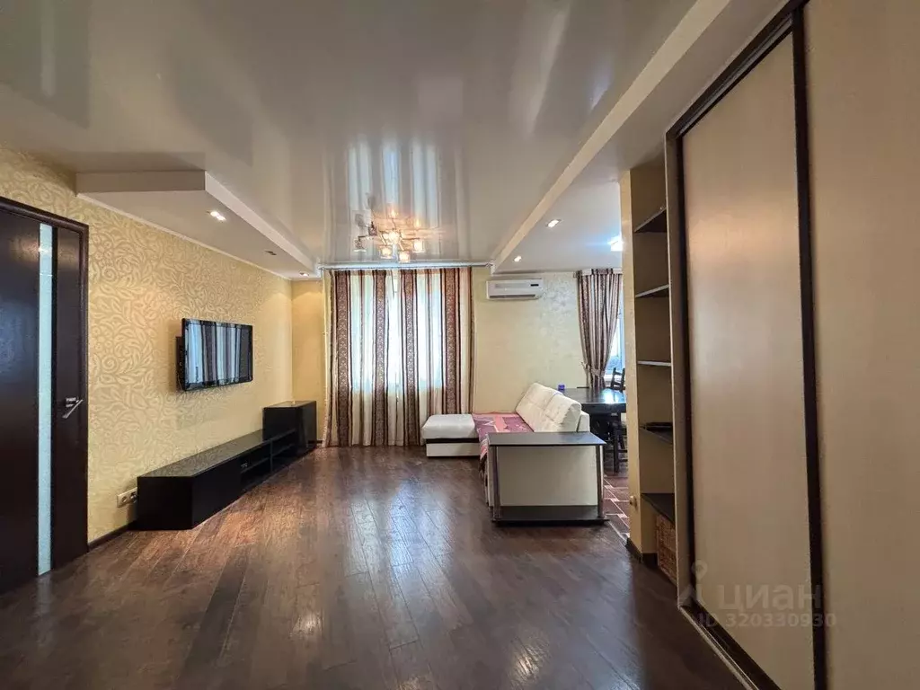 2-к кв. Татарстан, Казань ул. Сафиуллина, 26а (64.5 м) - Фото 1