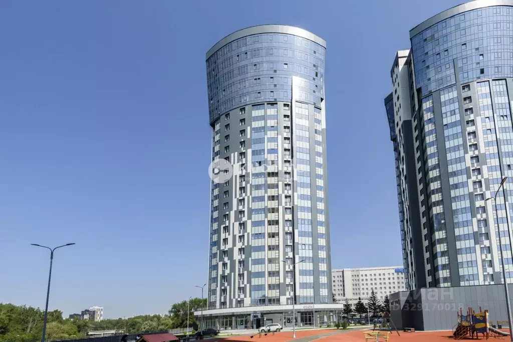 1-к кв. Татарстан, Казань Танковая ул., 2 (48.96 м) - Фото 1