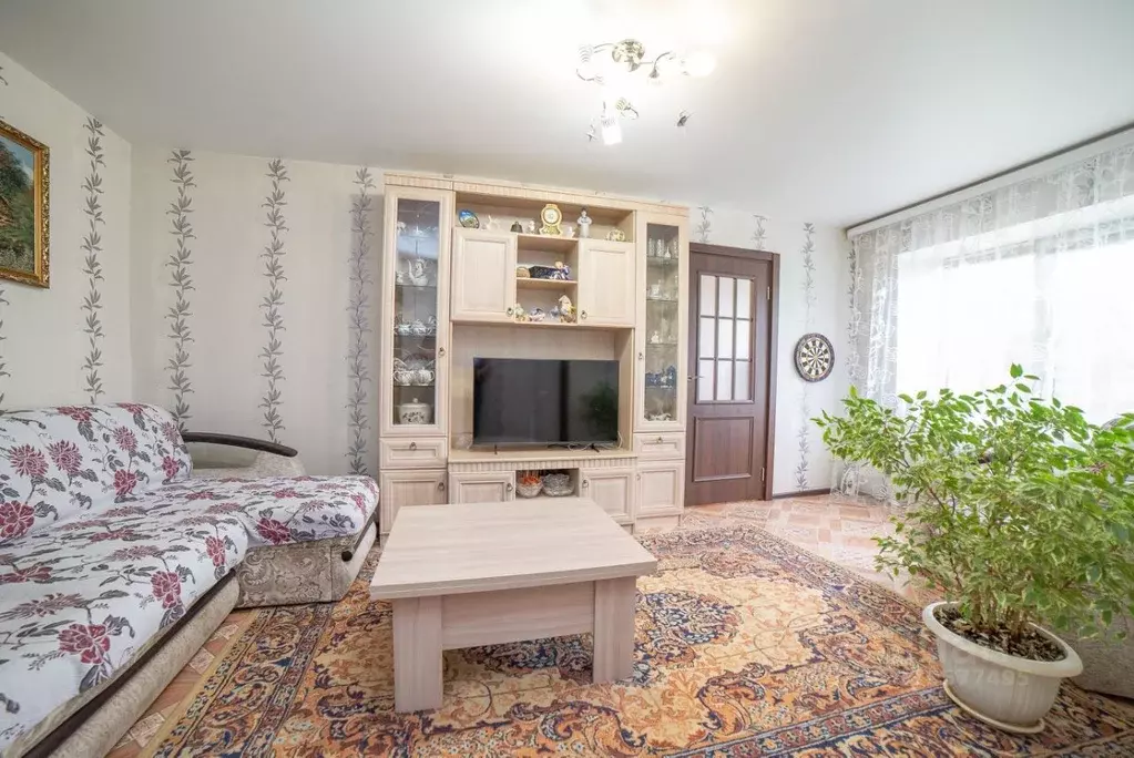 2-к кв. Свердловская область, Березовский ул. Максима Горького, 6 ... - Фото 0