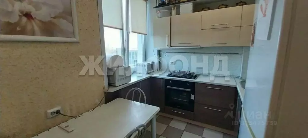3-к кв. Алтайский край, Барнаул ул. Сизова, 18/113 (63.3 м) - Фото 1