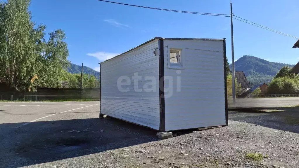 Помещение свободного назначения в Алтай, Майминский район, с. Манжерок ... - Фото 0