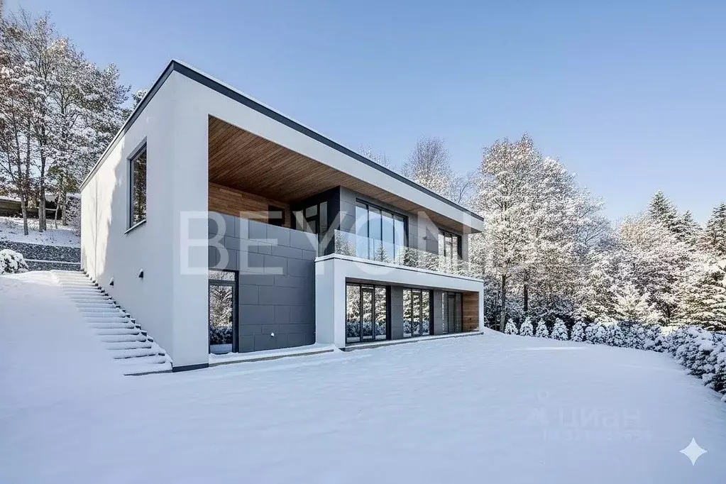 Дом в Ленинградская область, Всеволожский район, д. Юкки ул. ... - Фото 1