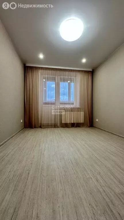 2-комнатная квартира: Медведево, посёлок городского типа Медведево, ... - Фото 1