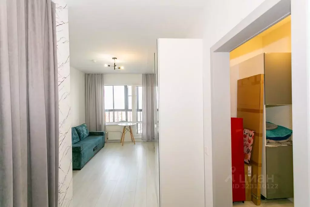 Студия Новосибирская область, Новосибирск ул. Ясный Берег, 25 (24.3 м) - Фото 2