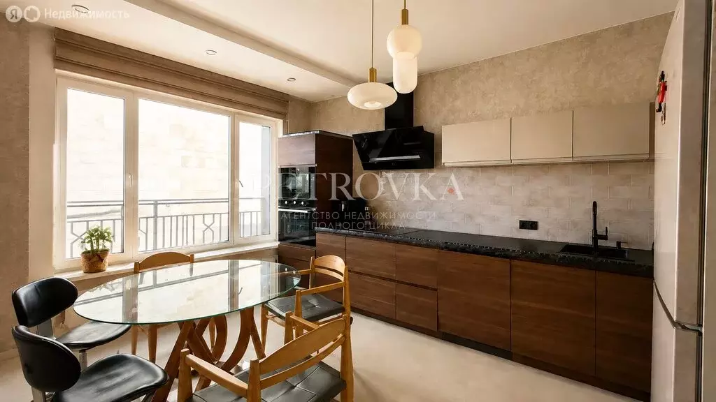 3-комнатная квартира: Москва, улица Гришина, 16 (74.1 м) - Фото 1
