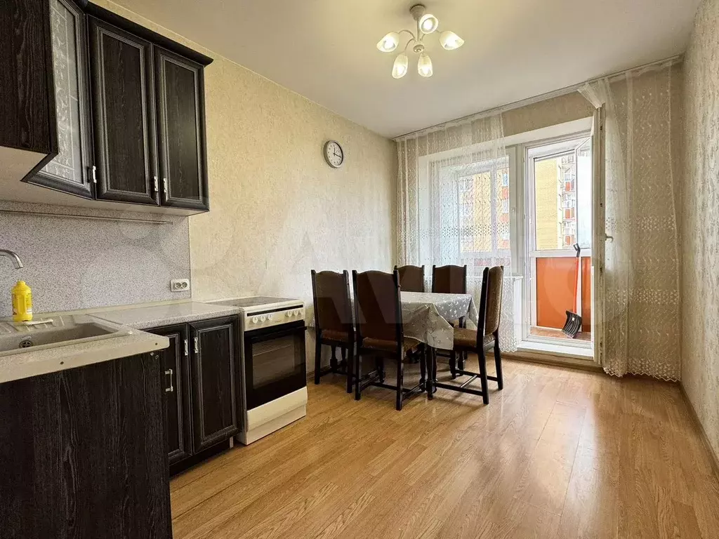 2-к. квартира, 65 м, 5/10 эт. - Фото 1