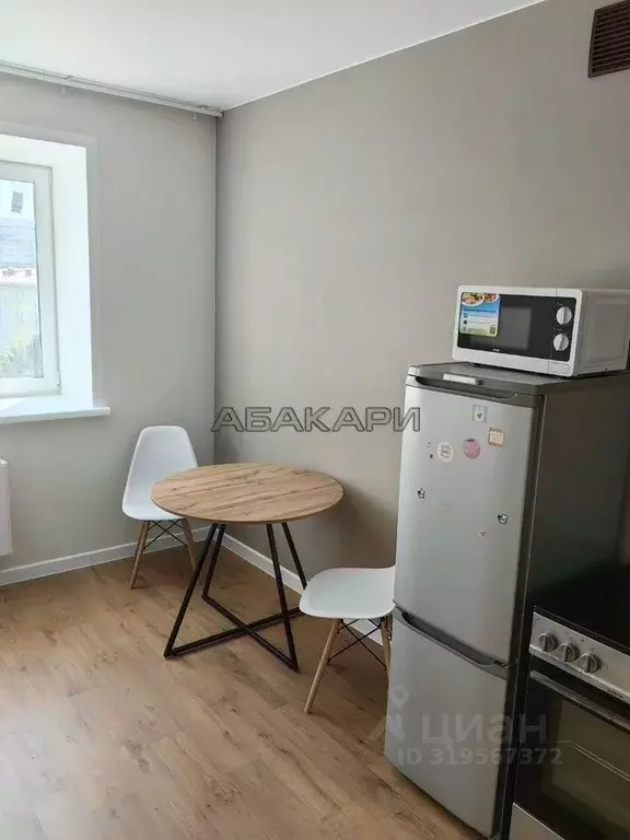 1-к кв. Красноярский край, Красноярск ул. Светлова, 12 (40.0 м) - Фото 1