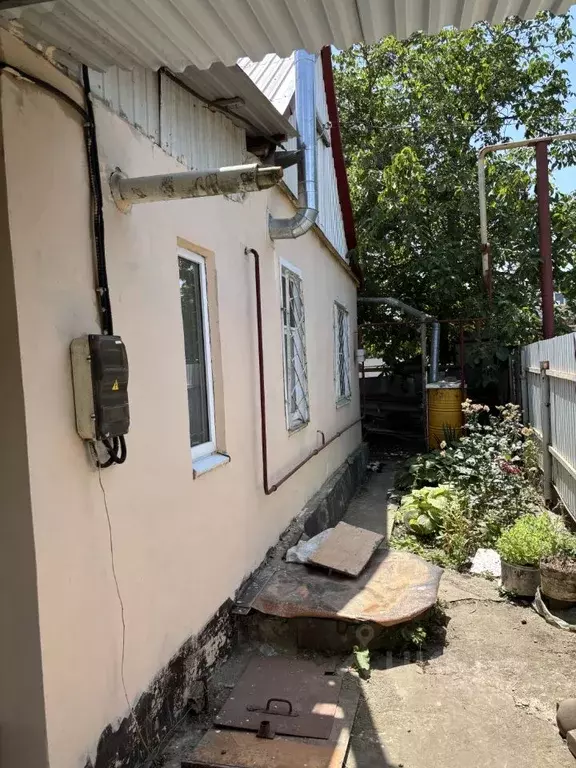Дом в Краснодарский край, Армавир Железнодорожник СНТ, проезд ... - Фото 0