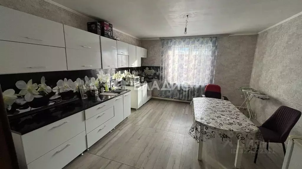 Дом в Бурятия, Улан-Удэ Южный мкр, ул. Сахалинская, 20А (317 м) - Фото 1