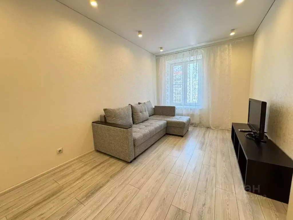 1-к кв. Татарстан, Казань ул. Фикрята Табеева, 1 (40.0 м) - Фото 1