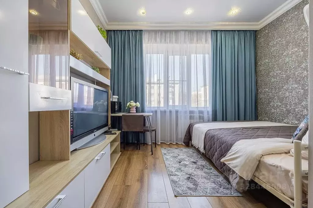 Комната Нижегородская область, Нижний Новгород просп. Ленина, 4 - Фото 1