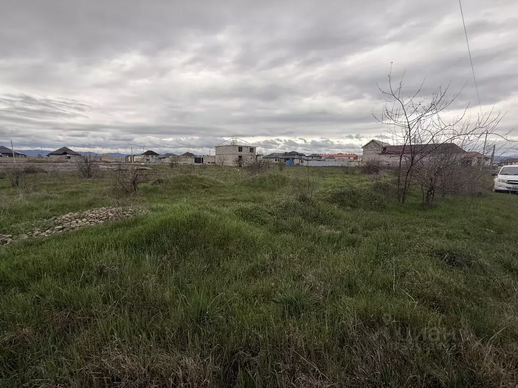 Участок в Кабардино-Балкария, Чегем ул. Братьев Макоевых, 63 (30.0 ... - Фото 1