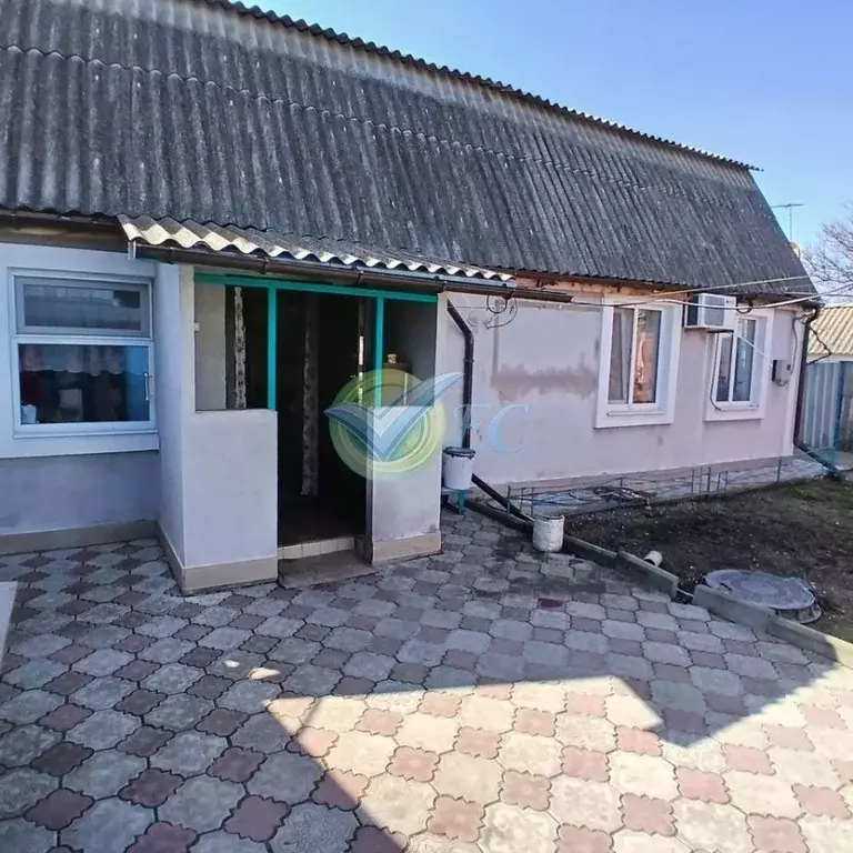 Дом в Крым, Феодосия ул. Олега Кошевого (100 м) - Фото 2