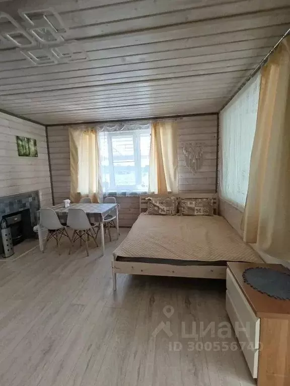 Дом в Карелия, Лахденпохский муниципальный округ, пос. Сорола ул. ... - Фото 1