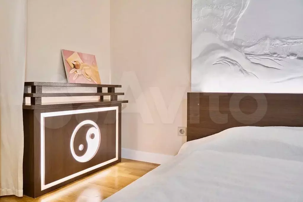 4-к. квартира, 250 м, 2/6 эт. - Фото 1