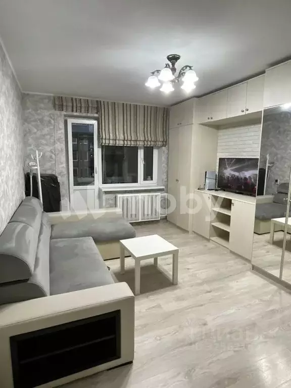 1-к кв. Калининградская область, Калининград Нарвская ул., 77 (37.0 м) - Фото 1