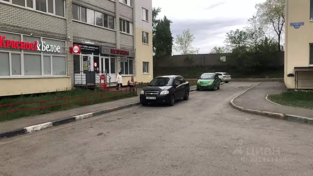 Торговая площадь в Саратовская область, Саратов ул. Романтиков, 46Б ... - Фото 1