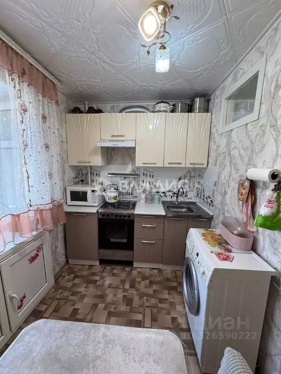 3-к кв. Башкортостан, Стерлитамак Коммунистическая ул., 24 (57.0 м) - Фото 1