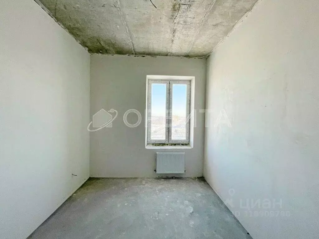 1-к кв. Тюменская область, Тюмень ул. Ю.-Р.Г. Эрвье, 34к1 (74.0 м) - Фото 0