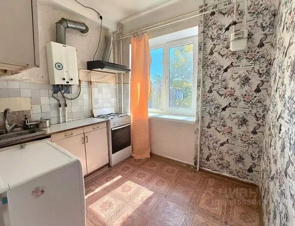 2-к кв. Крым, Симферополь ул. Дмитрия Ульянова, 8 (45.2 м) - Фото 1