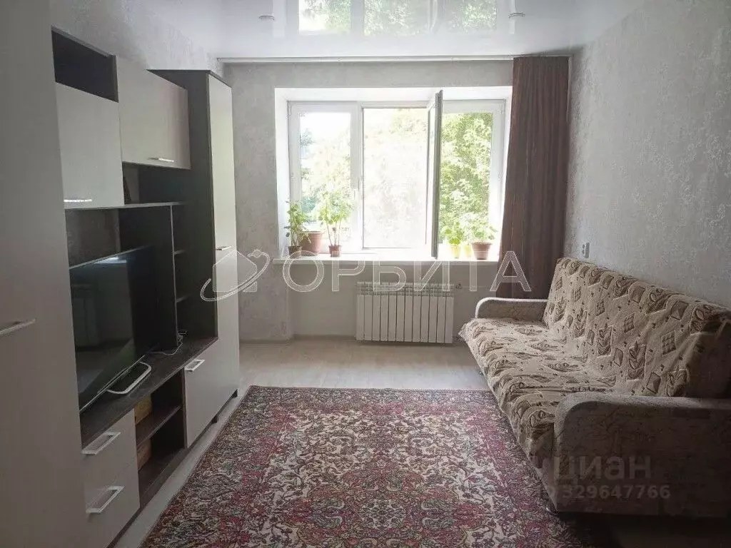 1-к кв. Тюменская область, Тюмень ул. Мира, 33 (31.2 м) - Фото 1
